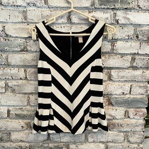 Banana Republic black and white peplum shirt